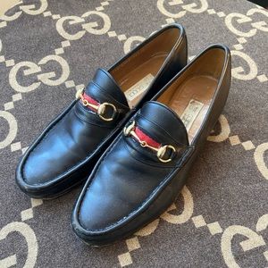 Men’s GUCCI leather flats